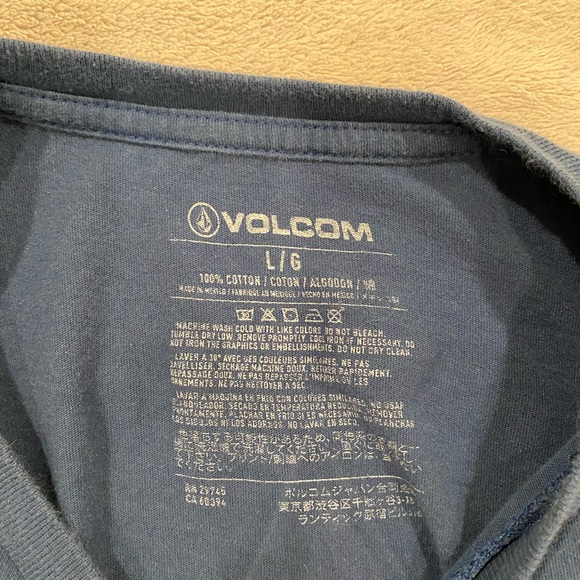 Mens Large Volcom Long Sleeve Tshirt - Picture 2 of 3